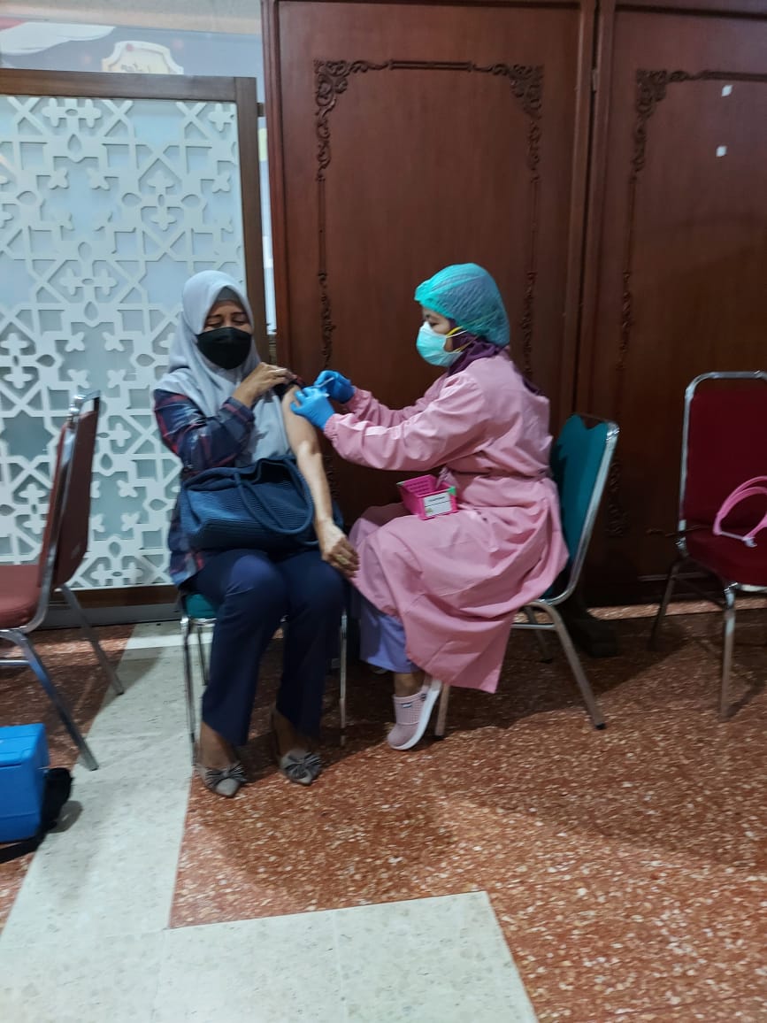 Sentra Vaksinasi Covid-19 Provinsi Jawa Tengah