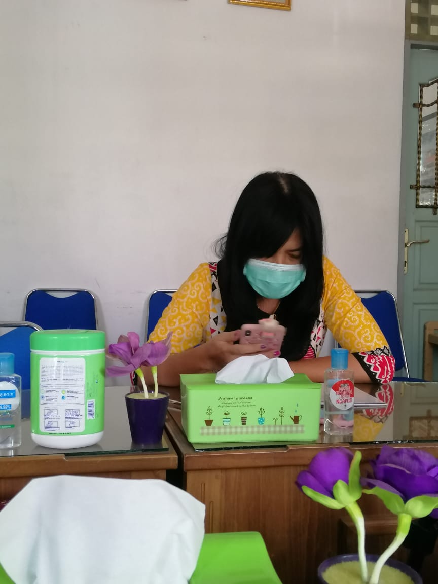 Siaran Radio Idola bersama BKIM