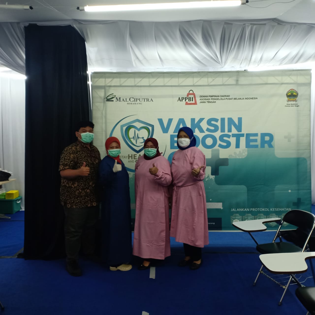 Vaksinasi Booster di Mall Ciputra, Semarang
