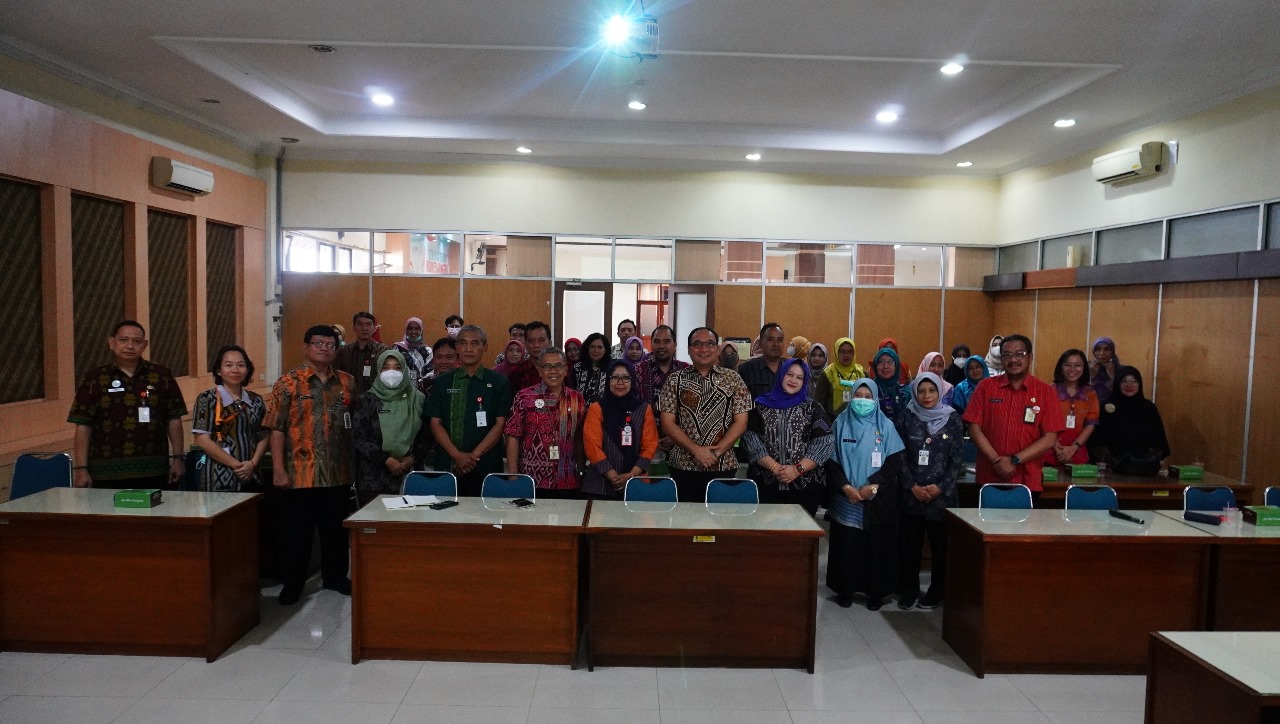 Monitoring dan Evaluasi Kesehatan Indera Puskesmas Binaan kota Semarang