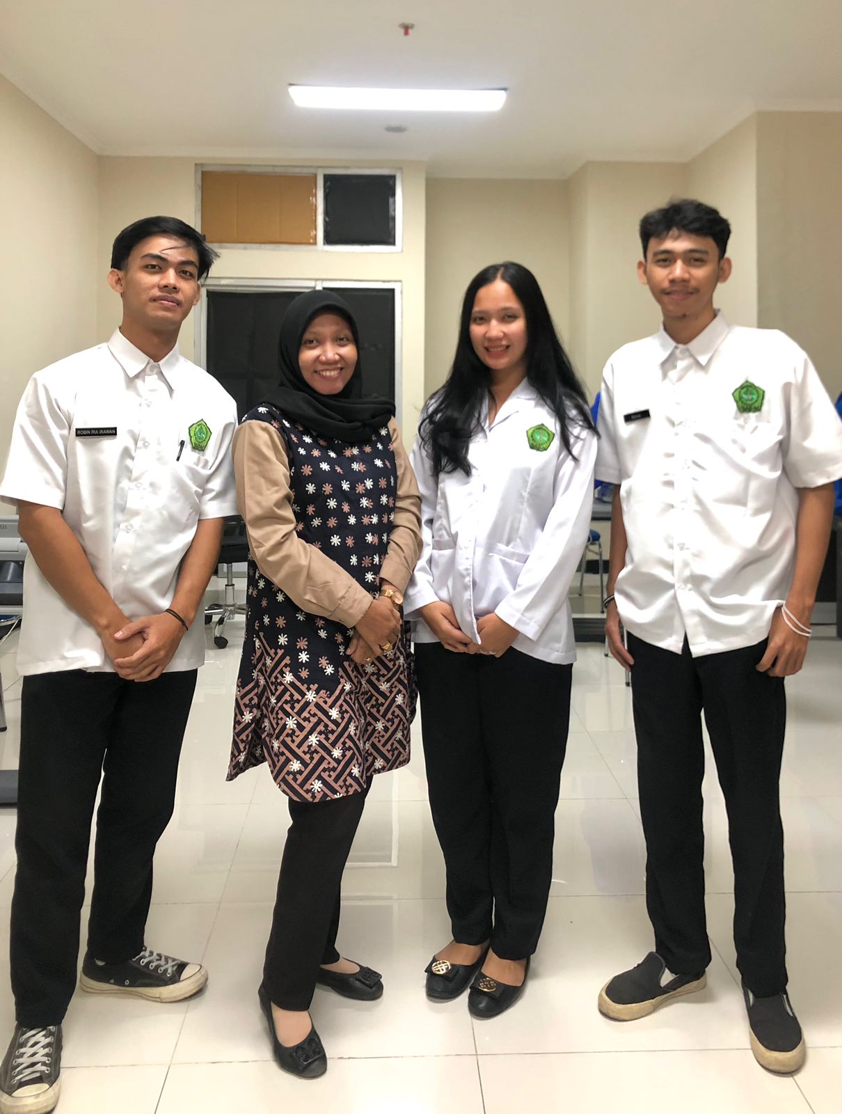 Praktek Kerja Lapangan Mahasiswa study D3 Refraksi Optisi STIKES HAKLI Semarang Di BKIM